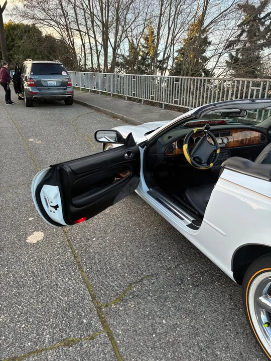 1998 Jaguar X100 XK8 - Image 10 of 10