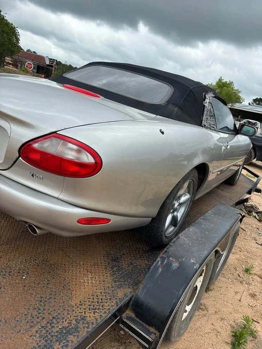1998 Jaguar X100 XK8 - Image 5 of 7