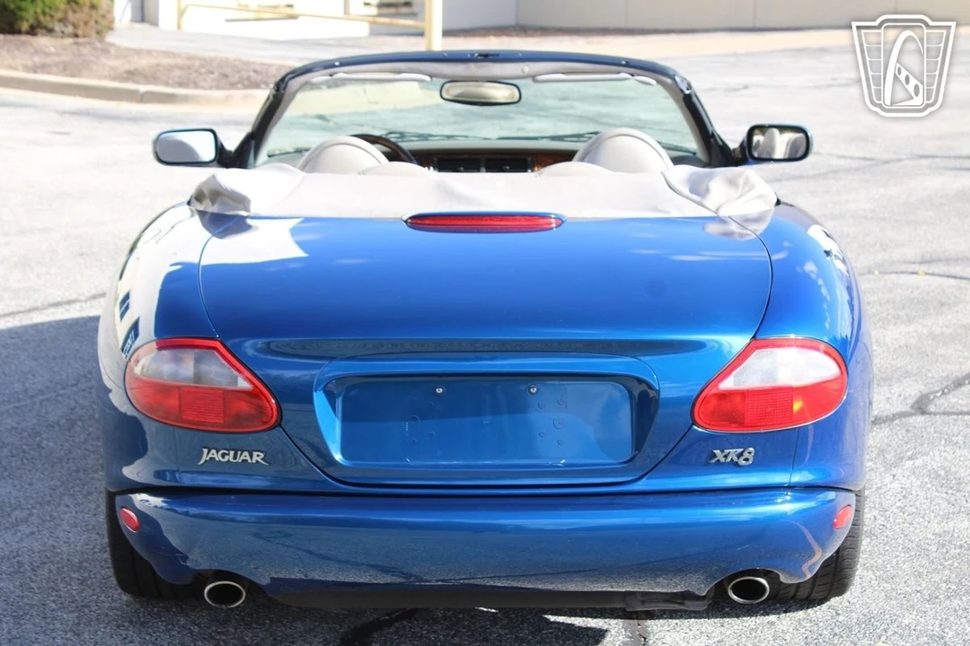 1998 Jaguar X100 XK8 - Image 10 of 12