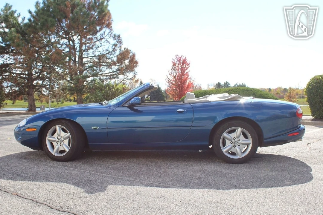 1998 Jaguar X100 XK8 - Image 5 of 12