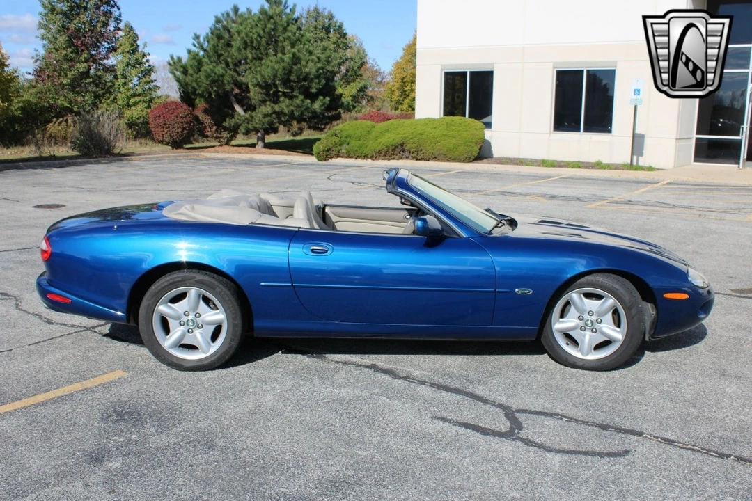 1998 Jaguar X100 XK8 - Image 8 of 12