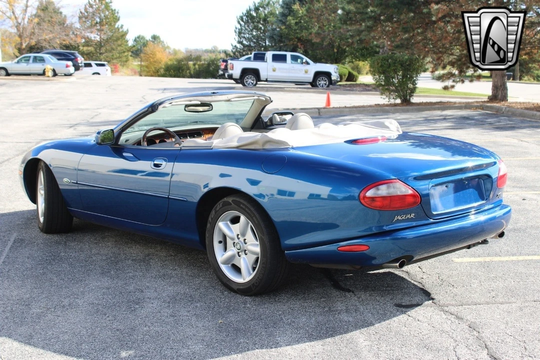 1998 Jaguar X100 XK8 - Image 5 of 12