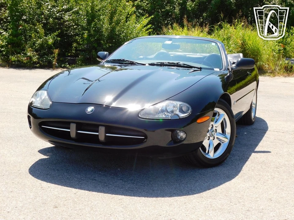 1998 Jaguar X100 XK8 - Image 8 of 12