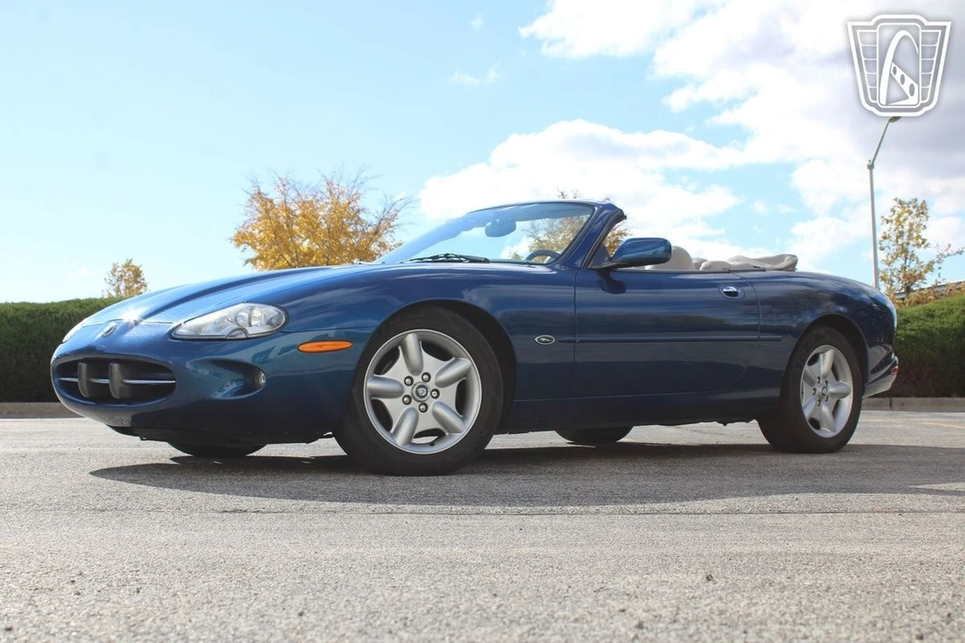 1998 Jaguar X100 XK8 - Image 3 of 12