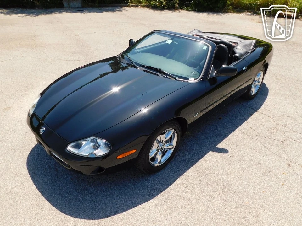 1998 Jaguar X100 XK8 - Image 12 of 12