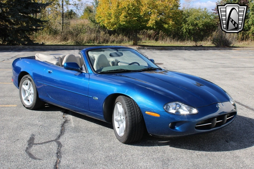 1998 Jaguar X100 XK8 - Image 9 of 12