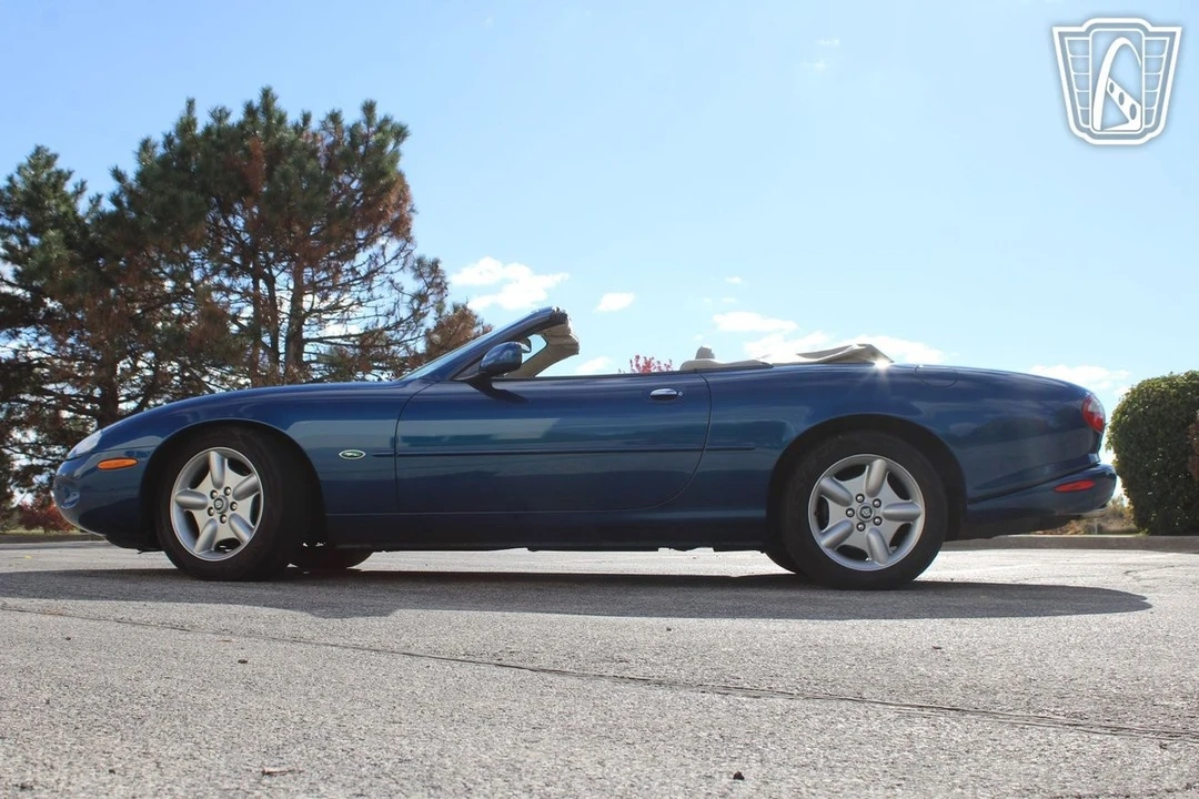 1998 Jaguar X100 XK8 - Image 6 of 12