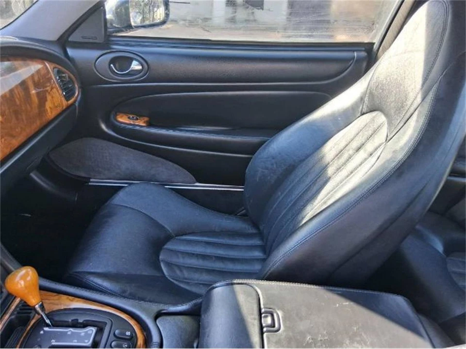 1998 Jaguar X100 XK8 - Image 8 of 19