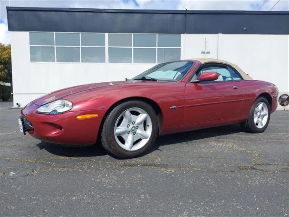1998 Jaguar X100 XK8 - Image 7 of 14