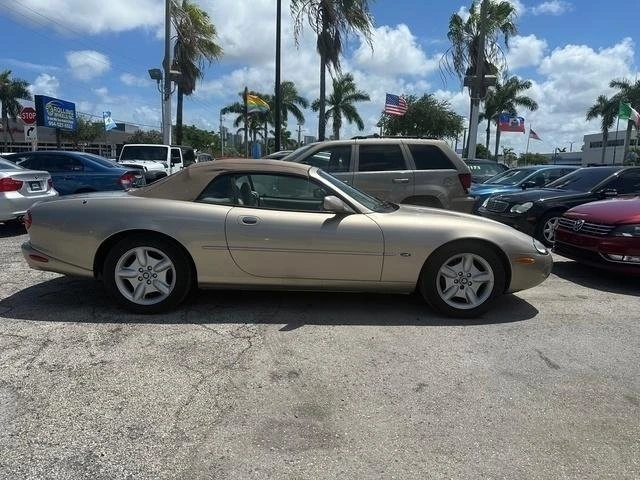1998 Jaguar X100 XK8 - Image 10 of 20