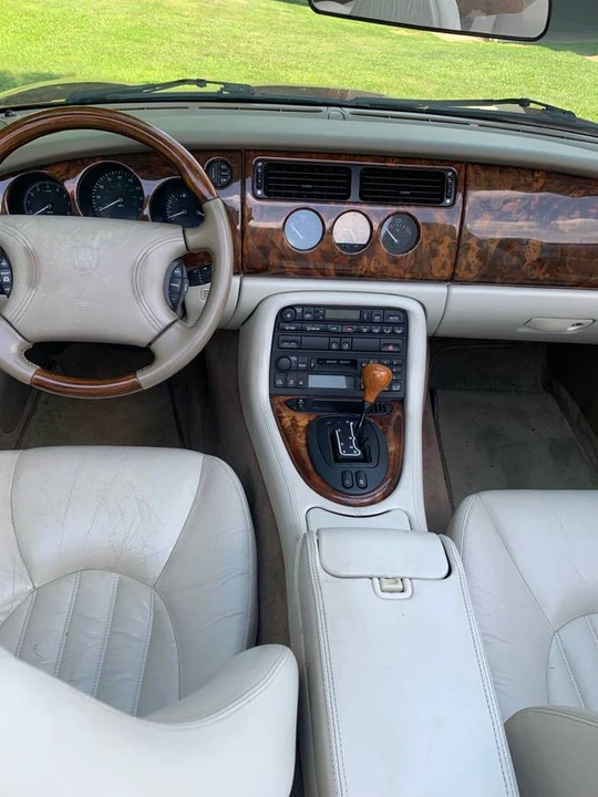 1998 Jaguar X100 XK8 - Image 10 of 12