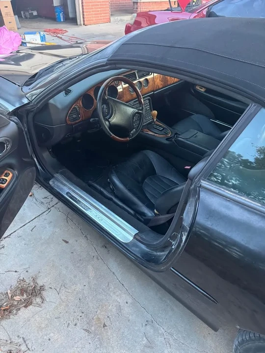 1998 Jaguar X100 XK8 - Image 2 of 6