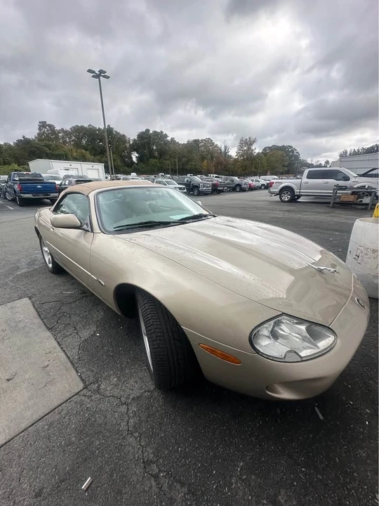 1998 Jaguar X100 XK8 - Image 9 of 10