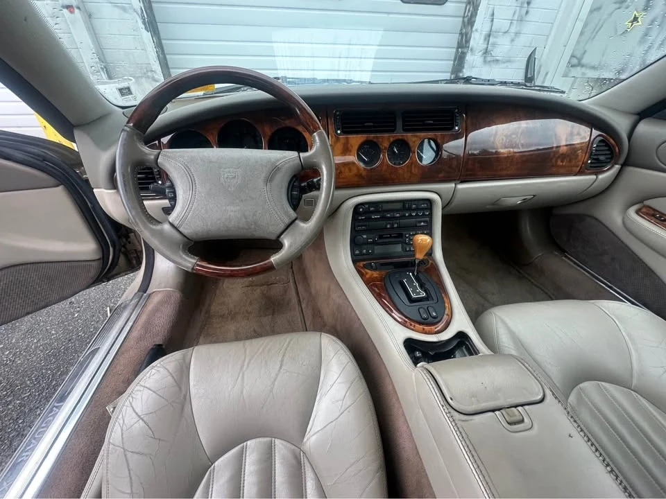 1998 Jaguar X100 XK8 - Image 5 of 10