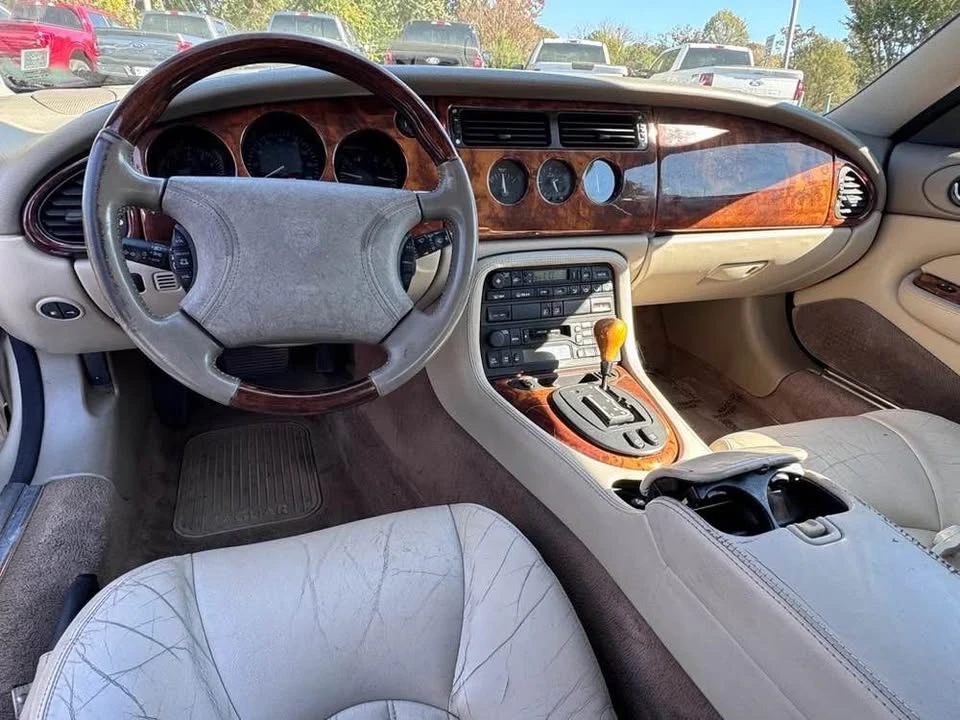 1998 Jaguar X100 XK8 - Image 6 of 18