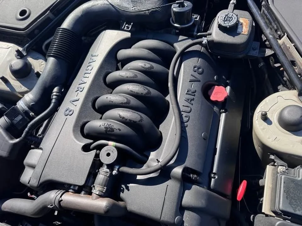1998 Jaguar X100 XK8 - Image 16 of 18
