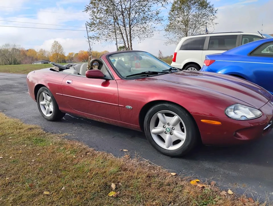 1998 Jaguar X100 XK8 - Image 9 of 15