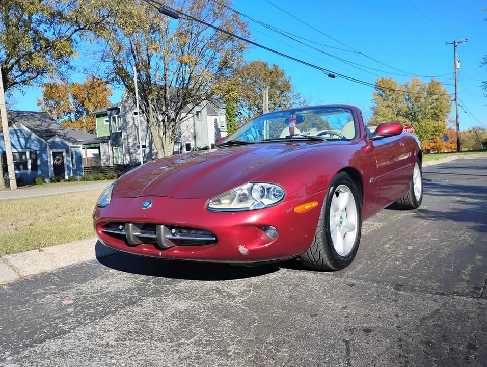 1998 Jaguar X100 XK8 - Image 2 of 15