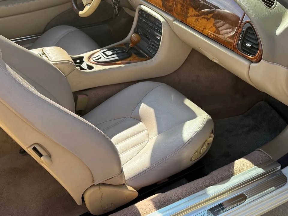 1998 Jaguar X100 XK8 - Image 4 of 5
