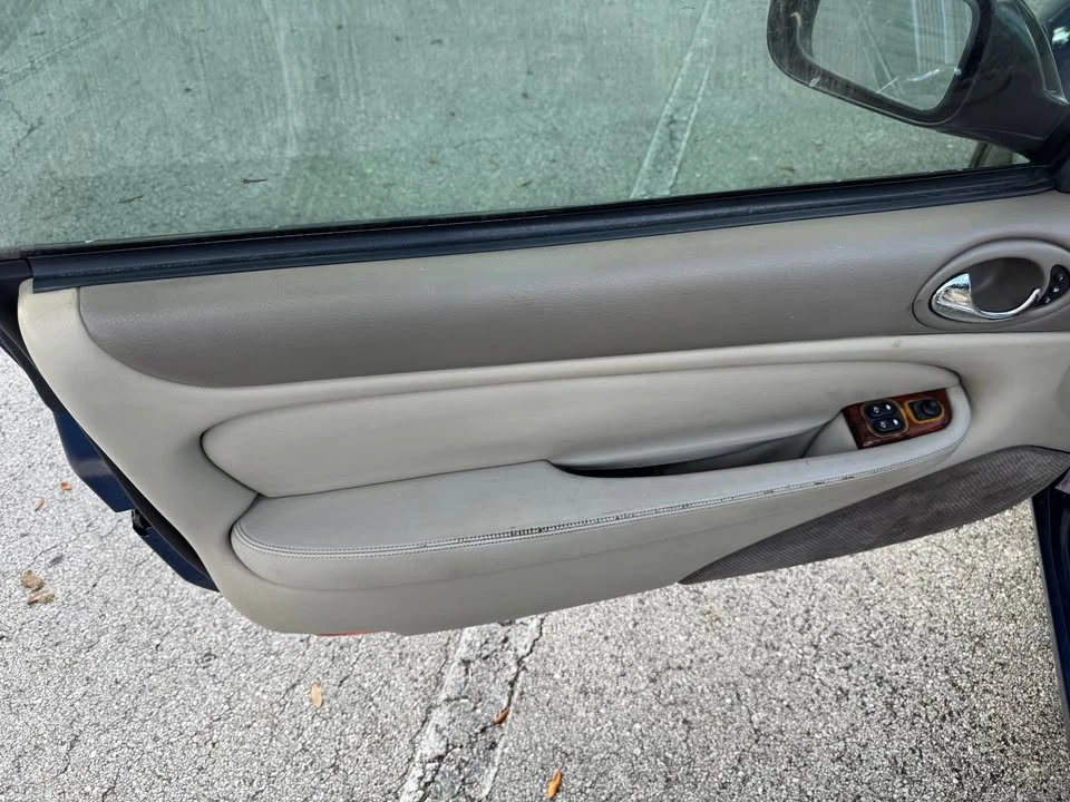 1998 Jaguar X100 XK8 - Image 10 of 14