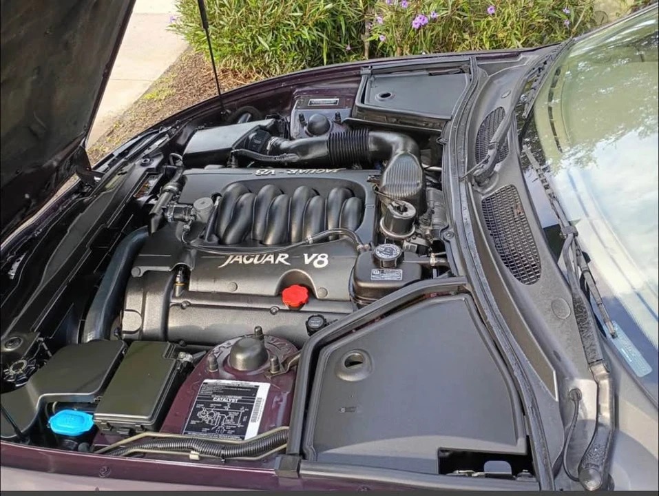 1998 Jaguar X100 XK8 - Image 15 of 17