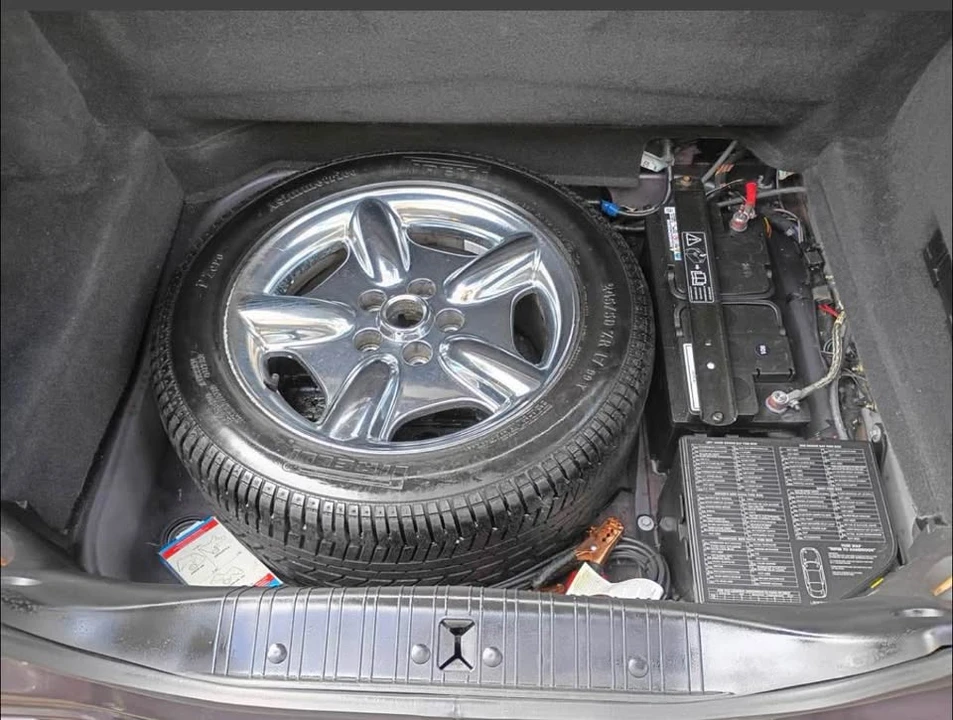 1998 Jaguar X100 XK8 - Image 14 of 17