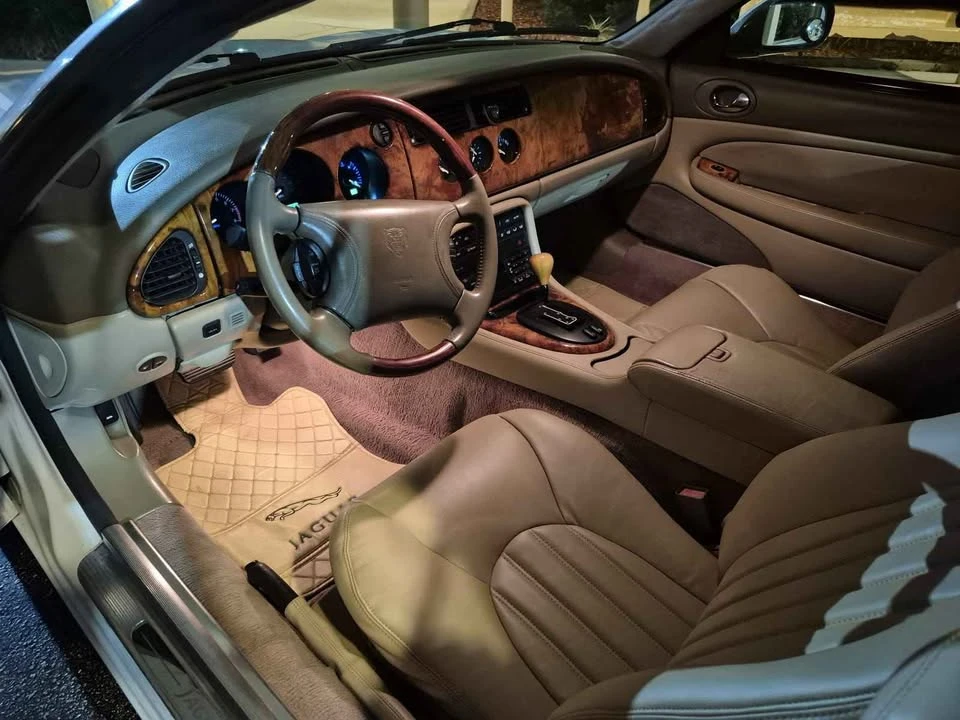 1998 Jaguar X100 XK8 - Image 4 of 19