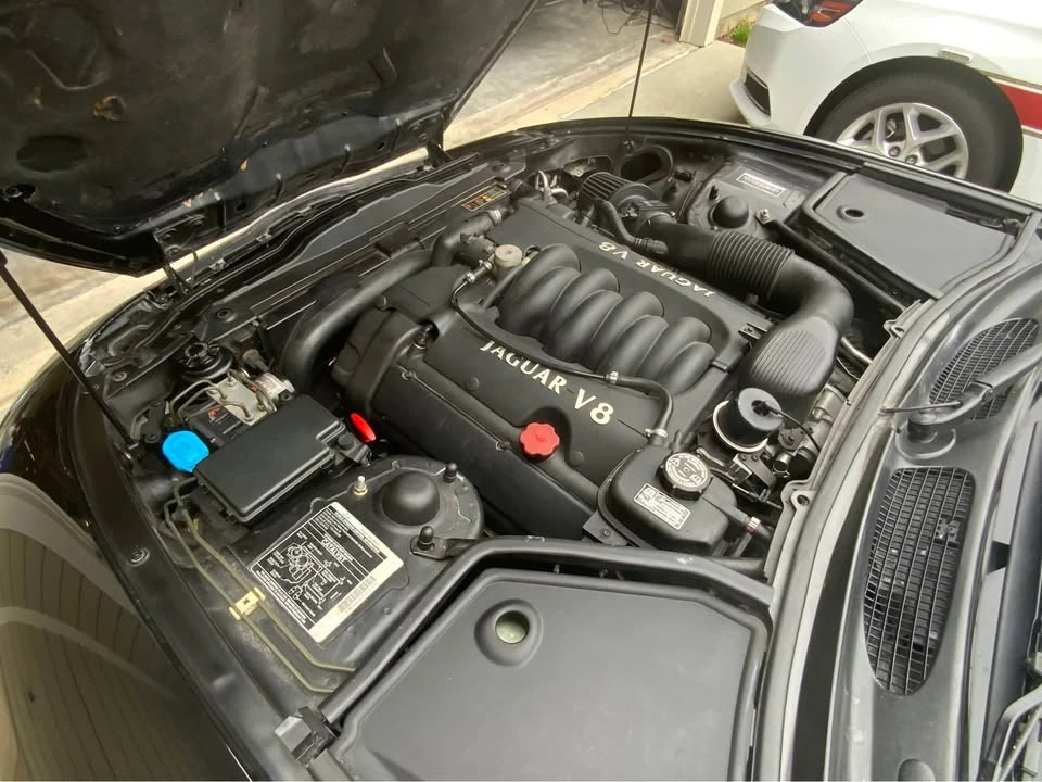 1998 Jaguar X100 XK8 - Image 4 of 9