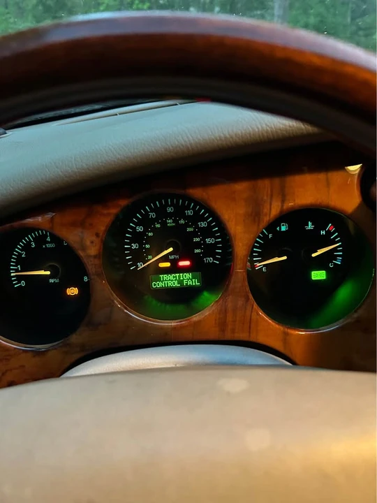 1998 Jaguar X100 XK8 - Image 8 of 8