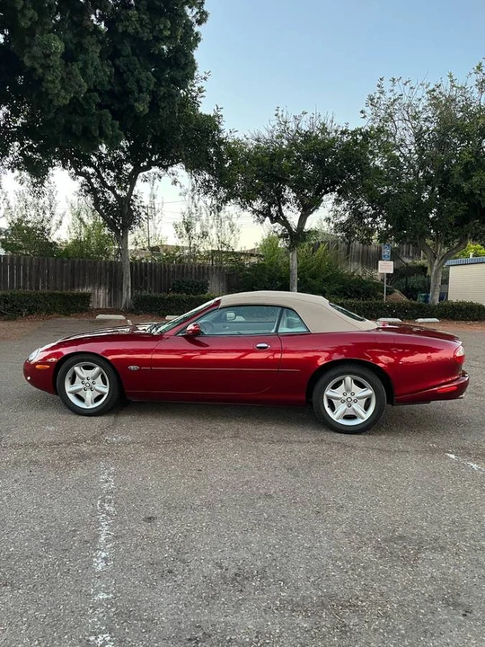 1998 Jaguar X100 XK8 - Image 9 of 17