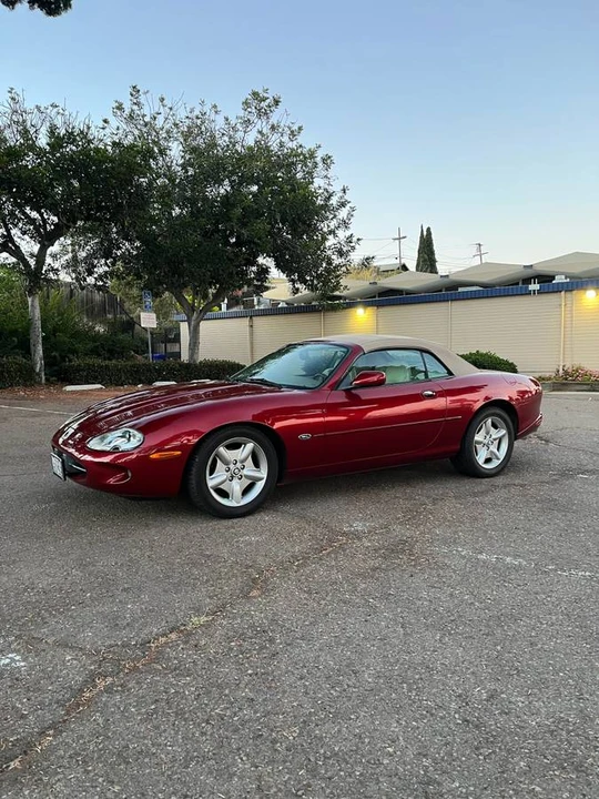 1998 Jaguar X100 XK8 - Image 2 of 17
