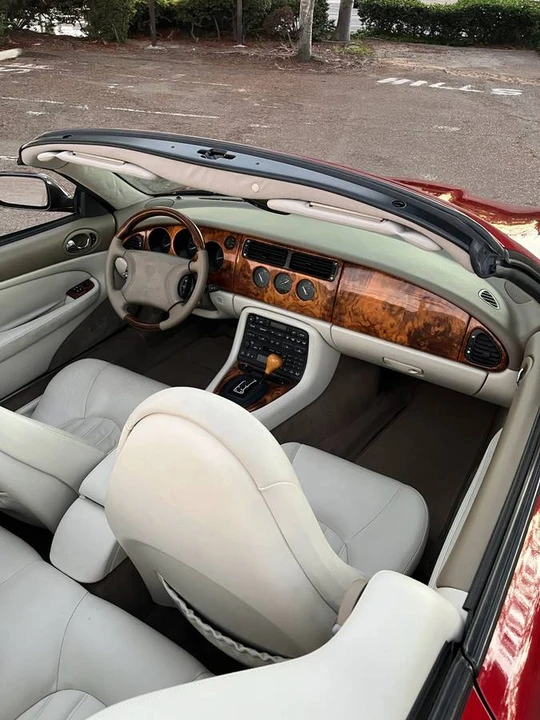 1998 Jaguar X100 XK8 - Image 16 of 17