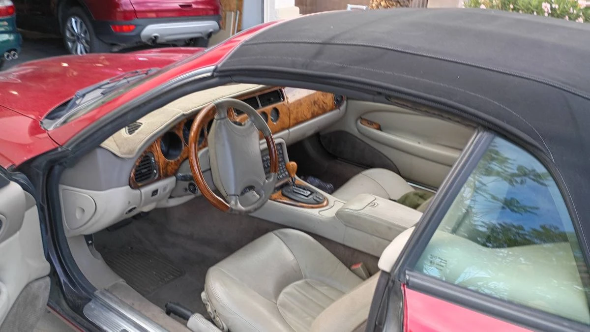 1998 Jaguar X100 XK8 - Image 3 of 4
