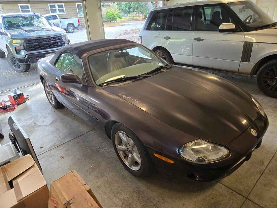 1998 Jaguar X100 XK8 - Image 2 of 7