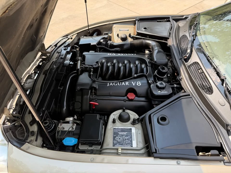 1998 Jaguar X100 XK8 - Image 19 of 20