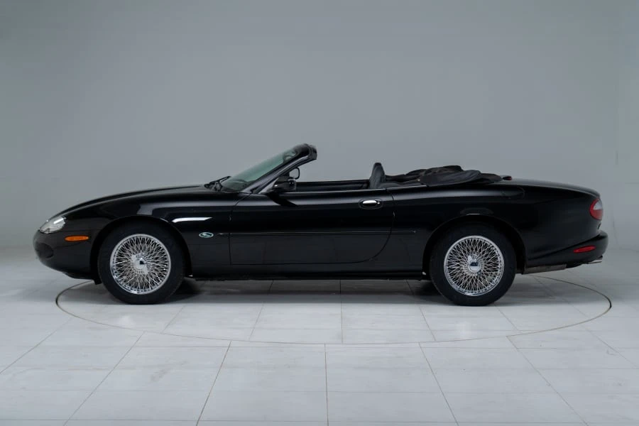 1998 Jaguar X100 XK8 - Image 2 of 31