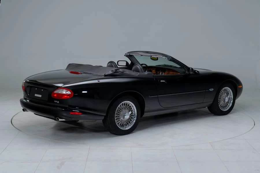 1998 Jaguar X100 XK8 - Image 18 of 31