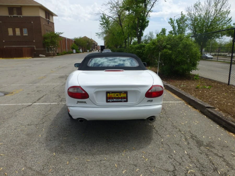 1998 Jaguar X100 XK8 - Image 4 of 5