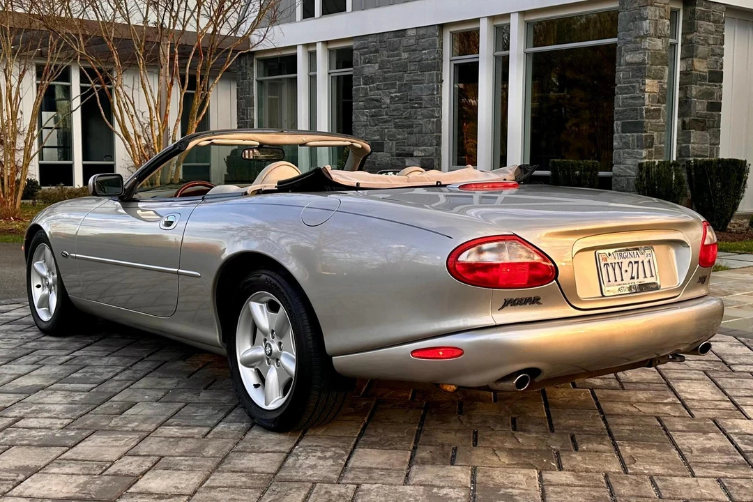 1998 Jaguar X100 XK8 - Image 4 of 31