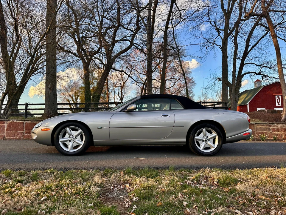 1998 Jaguar X100 XK8 - Image 19 of 31