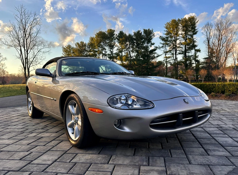 1998 Jaguar X100 XK8 - Image 29 of 31