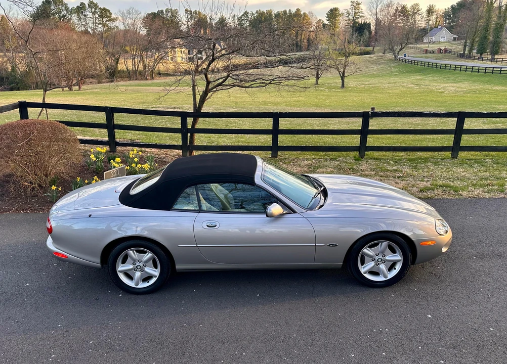 1998 Jaguar X100 XK8 - Image 25 of 31