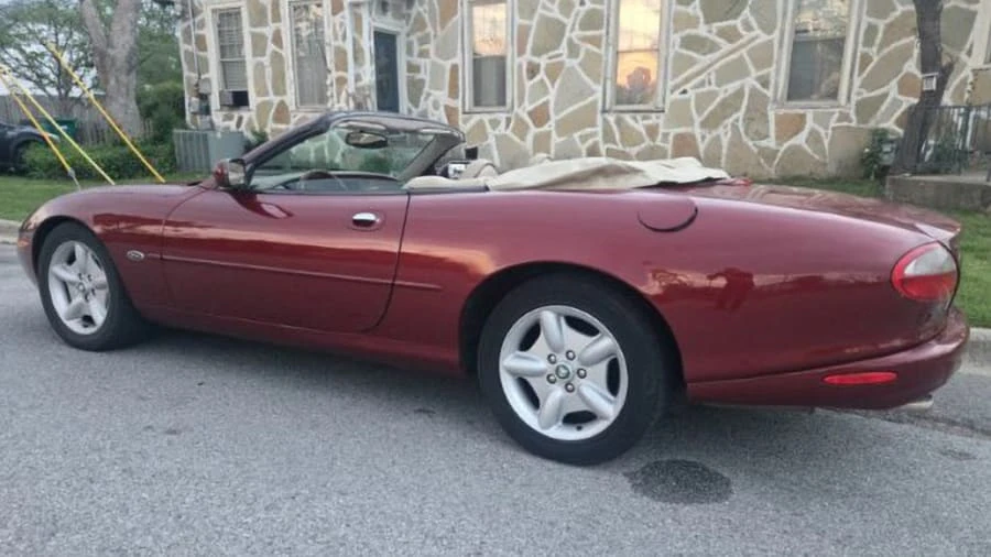 1998 Jaguar X100 XK8 - Image 2 of 4
