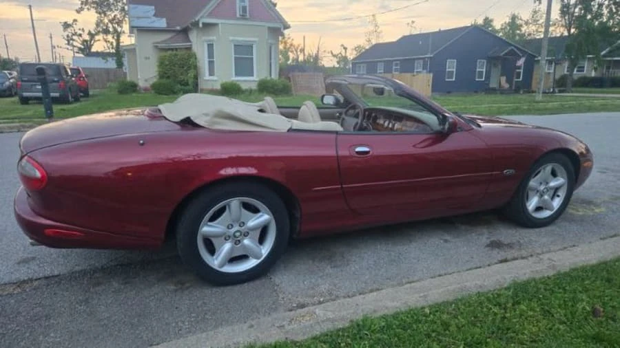 1998 Jaguar X100 XK8 - Image 4 of 4