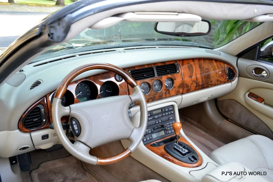 1998 Jaguar X100 XK8 - Image 7 of 11