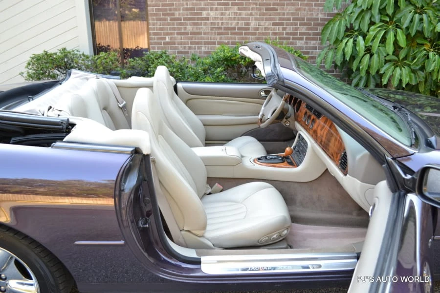 1998 Jaguar X100 XK8 - Image 10 of 11