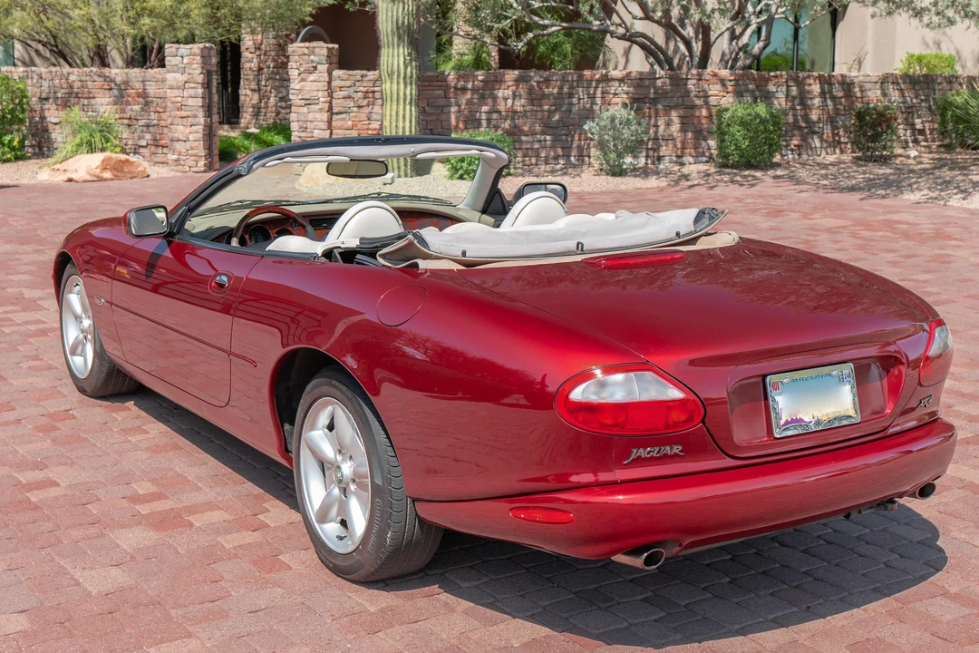 1998 Jaguar X100 XK8 - Image 9 of 31