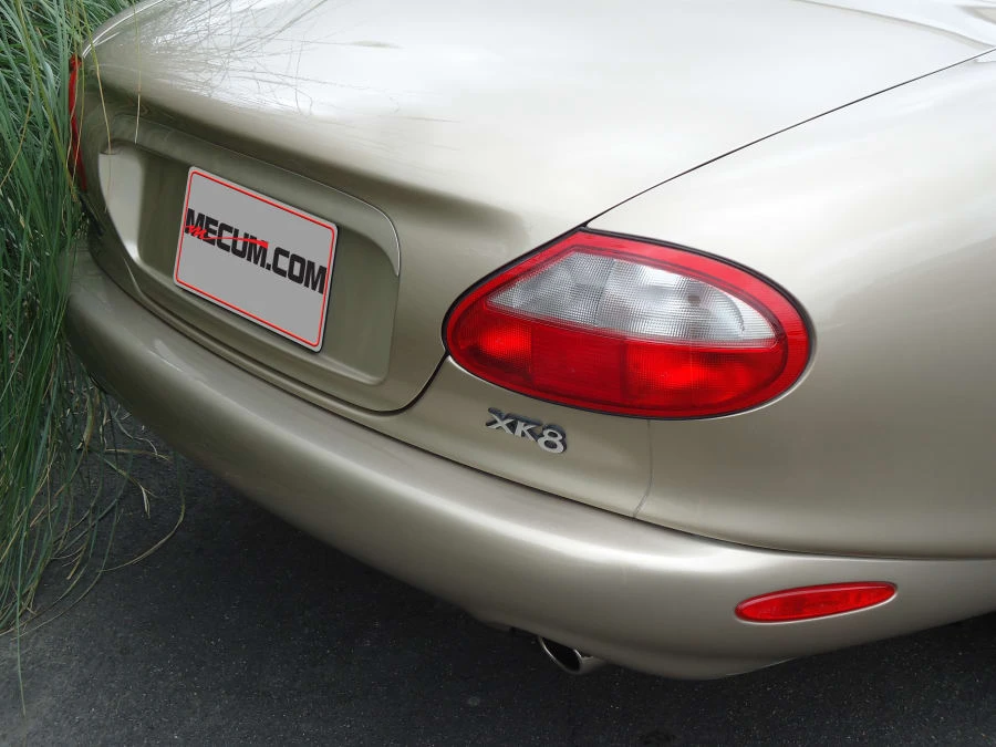 1998 Jaguar X100 XK8 - Image 6 of 7