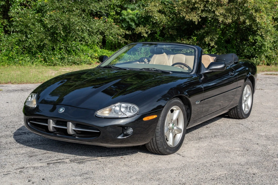 1998 Jaguar X100 XK8 - Image 2 of 31