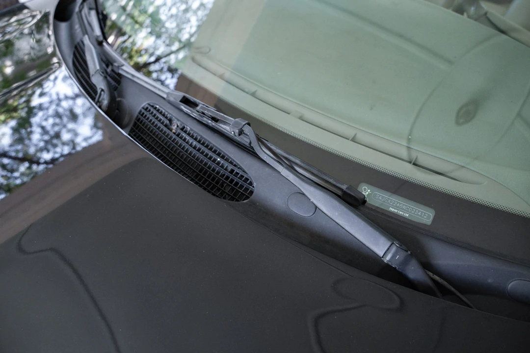 1998 Jaguar X100 XK8 - Image 30 of 31